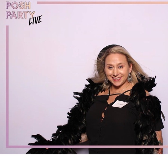 👠WELCOME🥂 - Picture 3 of 5